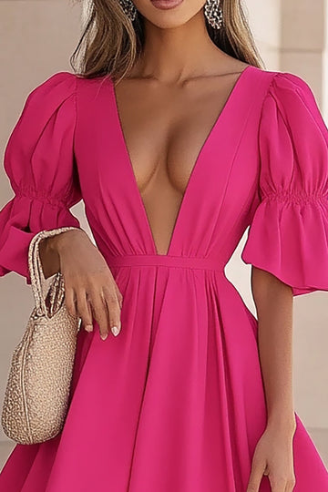Robe de cocktail courte à manches demi-col en V fuchsia